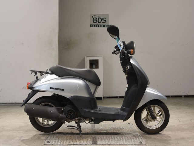 Honda TODAY 2012