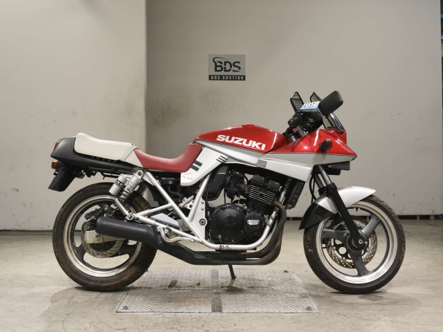 Suzuki GSX250S KATANA 1992