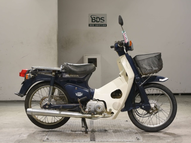 Honda C70 1993