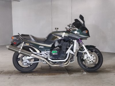 Kawasaki GPZ750R 1985