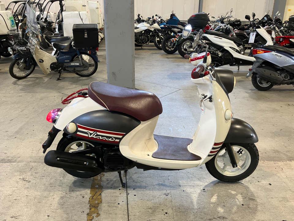 Yamaha VINO50 2015