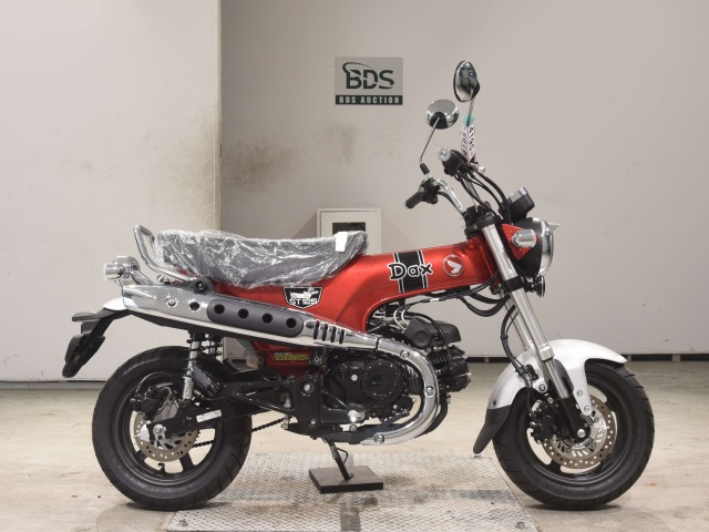 Honda DAX125 2022