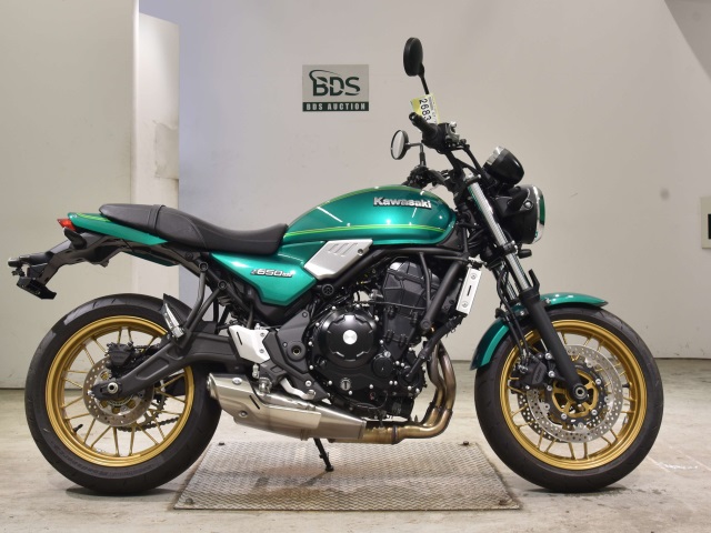 Kawasaki Z650RS 2022
