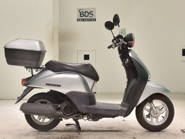 Honda TODAY 2012