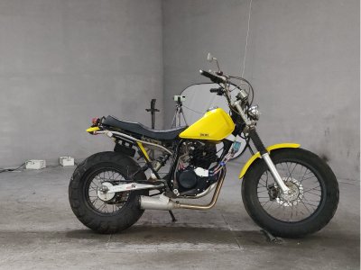 Yamaha TW200 2000