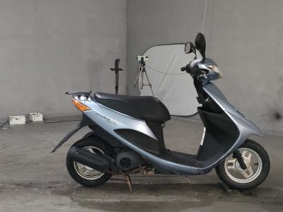 Suzuki ADDRESS V50