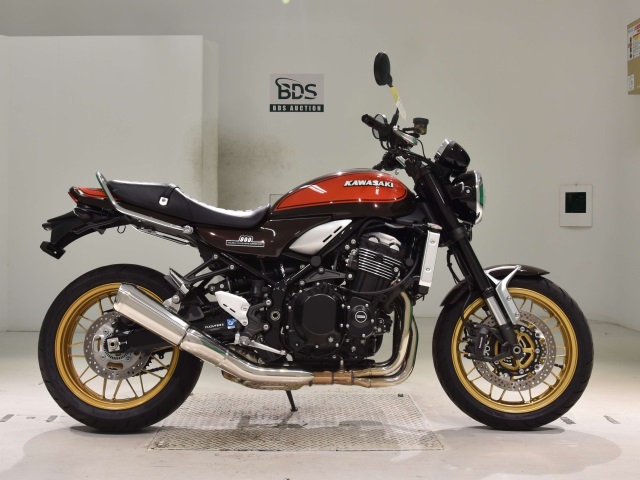 Kawasaki Z900RS 2022