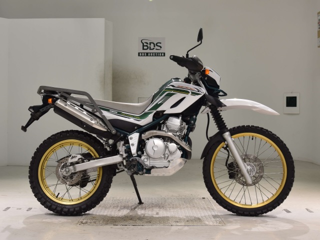 Yamaha SEROW XT250 2020