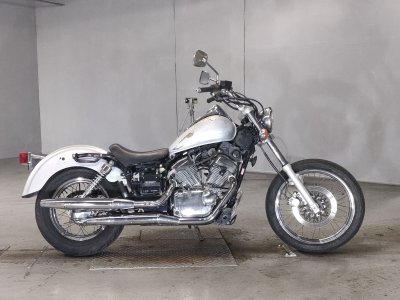 Suzuki INTRUDER 250LC 2000