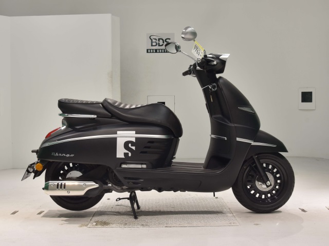 Peugeot DJANGO125A 2018