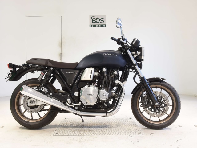 Honda CB1100RS 2022