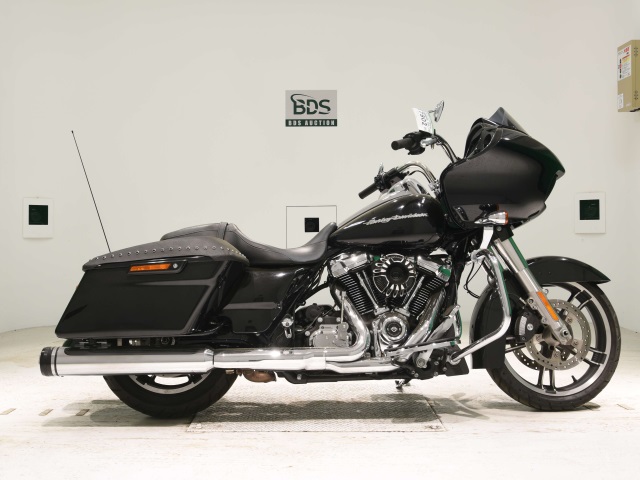 HD ROAD GLIDE FLTRXS1750 2017