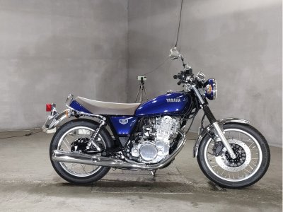 Yamaha SR400 2021