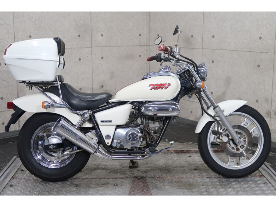 Honda MAGNA50 2004