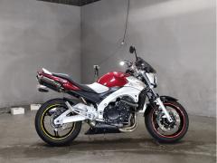 Suzuki GSR400 2009