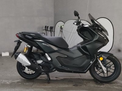 Honda ADV 160 2023