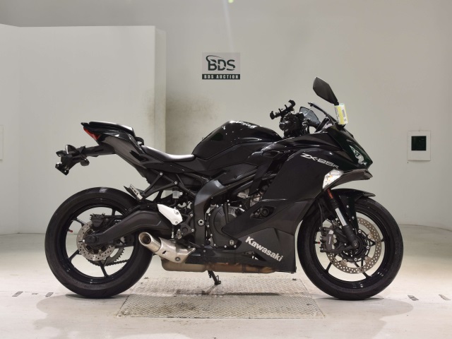 Kawasaki NINJA ZX-25R 2022