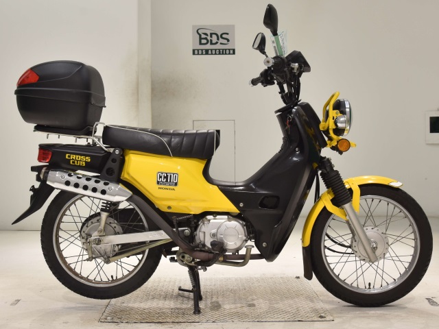 Honda CC110 CROSSCUB 2016