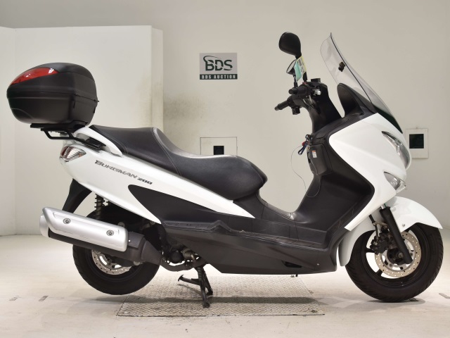 Suzuki BURGMAN200