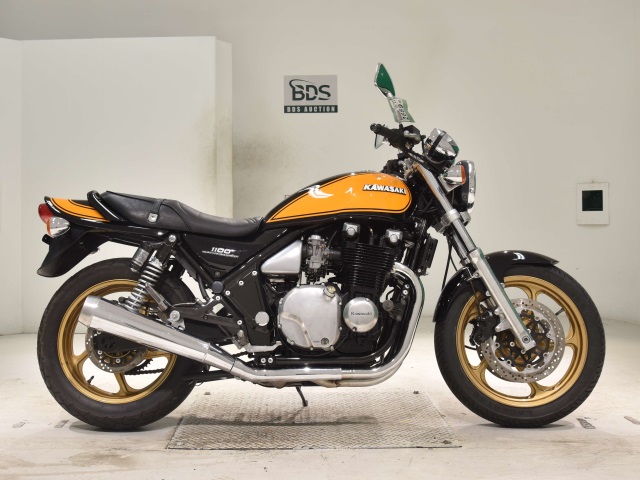 Kawasaki ZEPHYR1100 2025