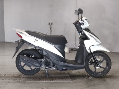 Suzuki ADDRESS V110