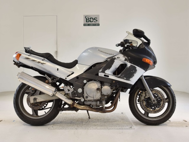 Kawasaki ZZ-R400 2003