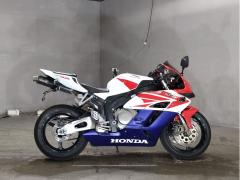 Honda CBR1000RR 2005