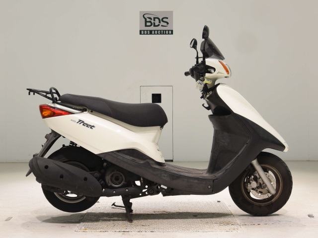 Yamaha AXIS125 2012