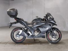 Suzuki GIXXER250SF