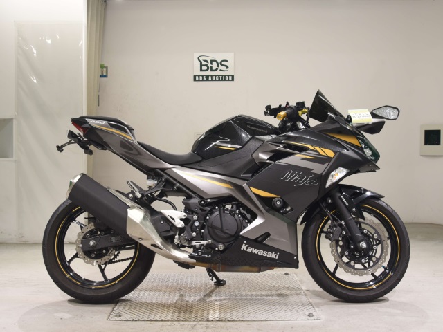 Kawasaki NINJA400 2022