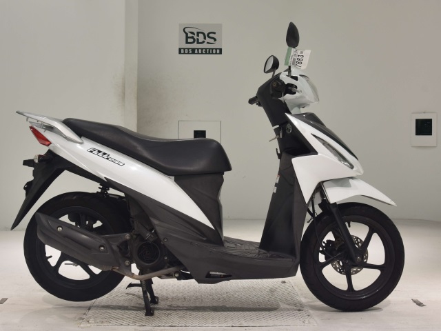 Suzuki ADDRESS V110