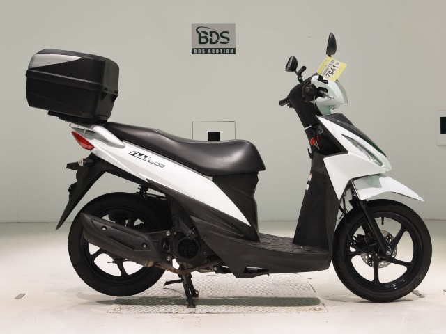 Suzuki ADDRESS V110