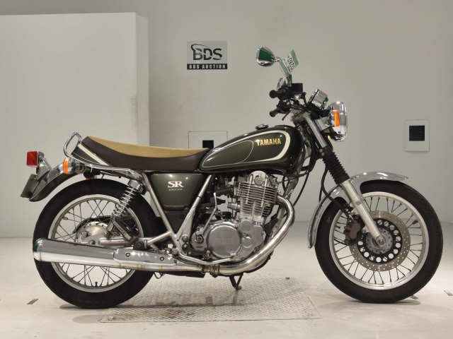 Yamaha SR400 2015
