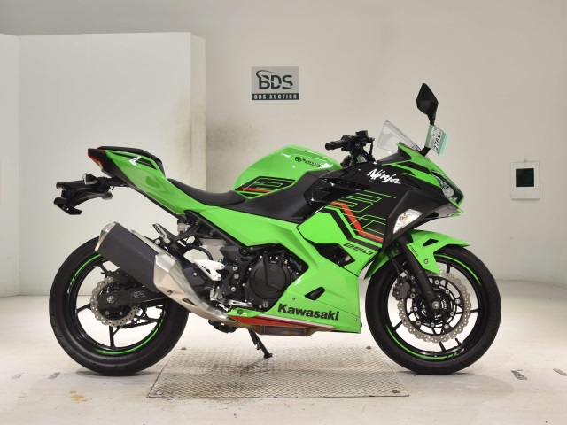 Kawasaki NINJA250 2023