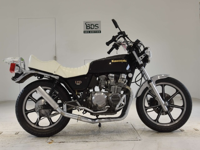 Kawasaki Z550LTD 2012