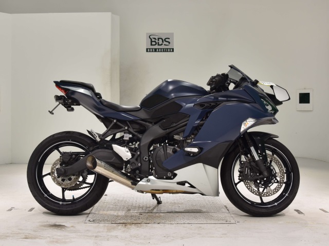 Kawasaki NINJA ZX-25R 2022