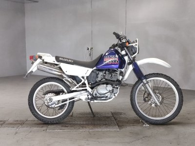 Suzuki DF125E