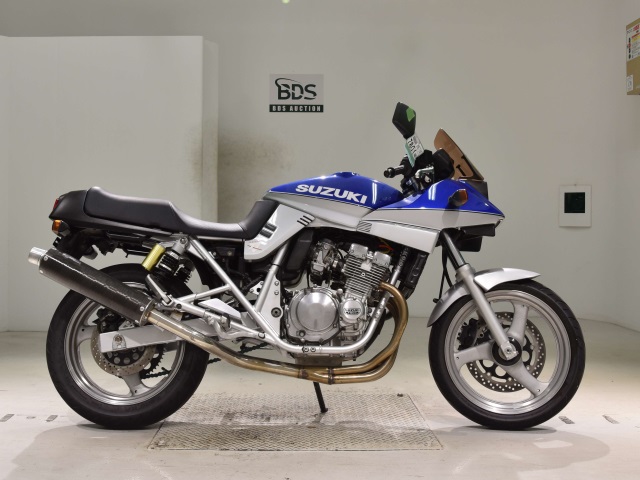 Suzuki GSX250S KATANA