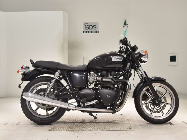 Triumph BONNEVILLE SE 2015