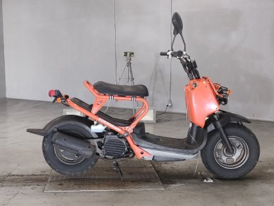 Honda ZOOMER 2001