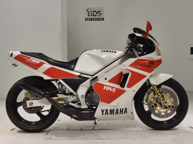 Yamaha TZR250
