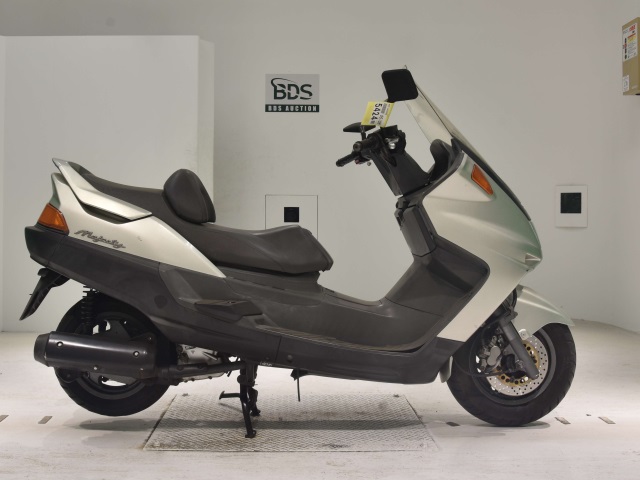 Yamaha MAJESTY 250 1996