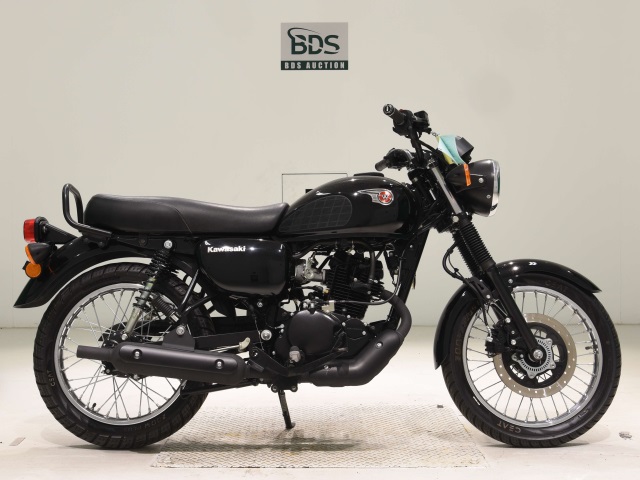 Kawasaki W175A 2022