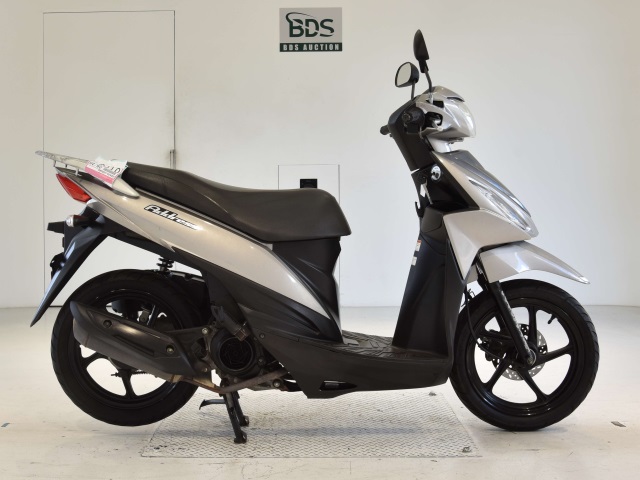 Suzuki ADDRESS V110