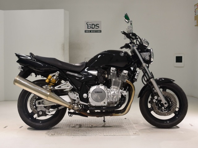 Yamaha XJR1300 2013