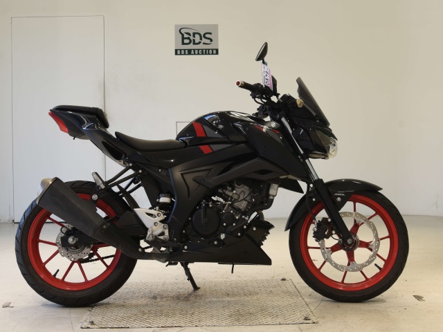 Suzuki GSX-S125