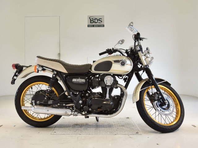 Kawasaki W800 2016