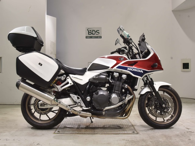 Honda CB1300SF BOLDOR 2015