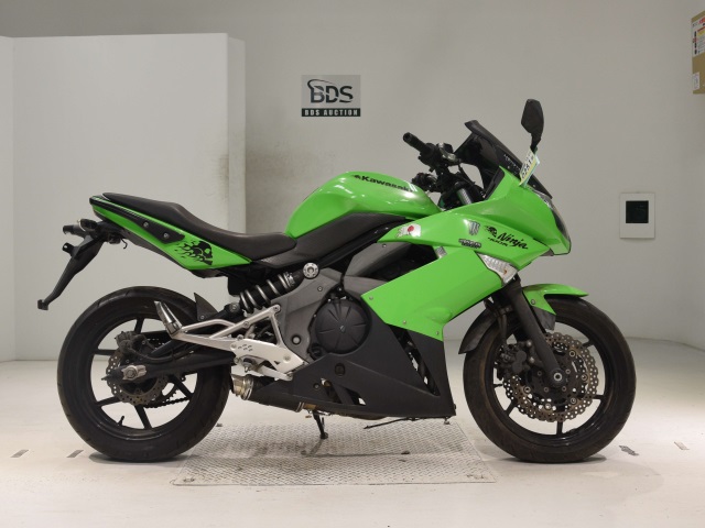 Kawasaki NINJA400R 2011