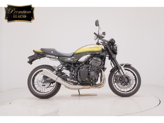 Kawasaki Z900RS 2024